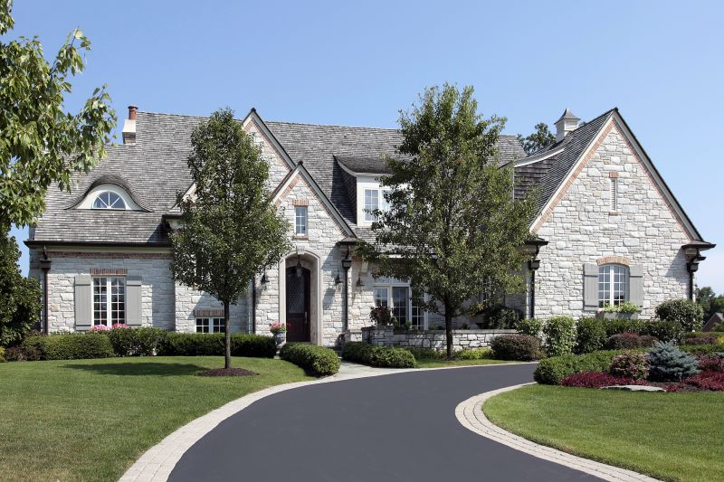 Flagstone Driveway Service