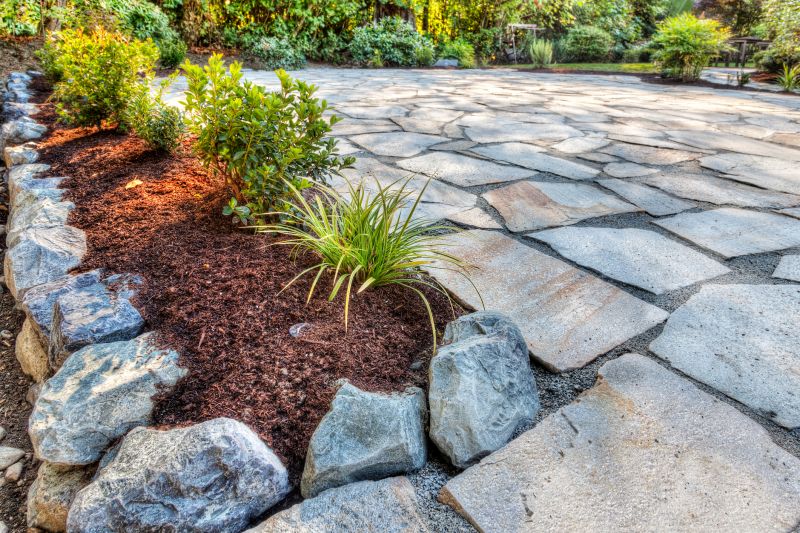 Flagstone Hardscaping