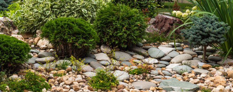 Flagstone Hardscaping